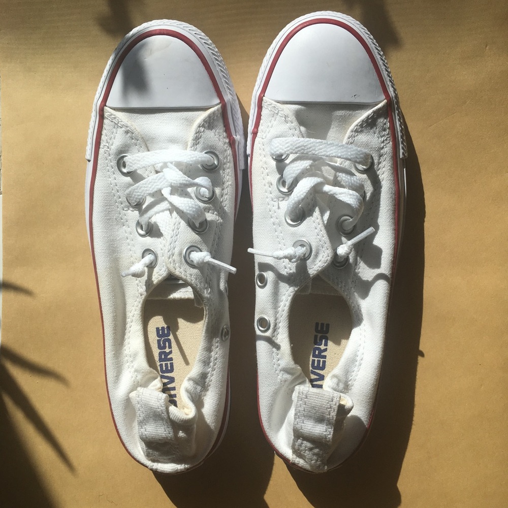 Women's Shoreline White Converse Size 6